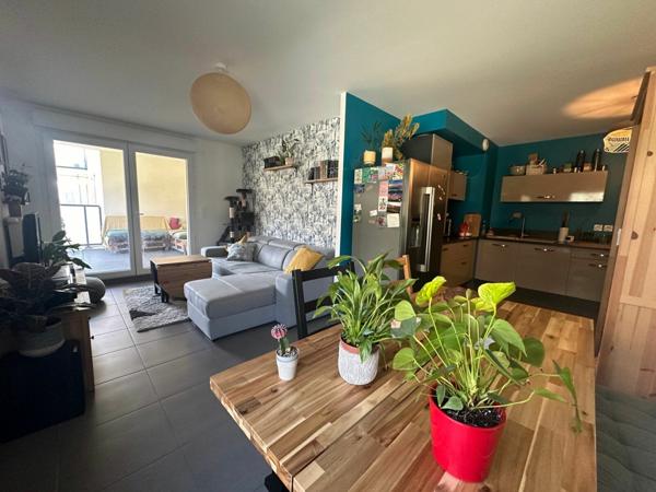 Appartement à vendre    3 pièces • 59 m2 Fontanil-Cornillon