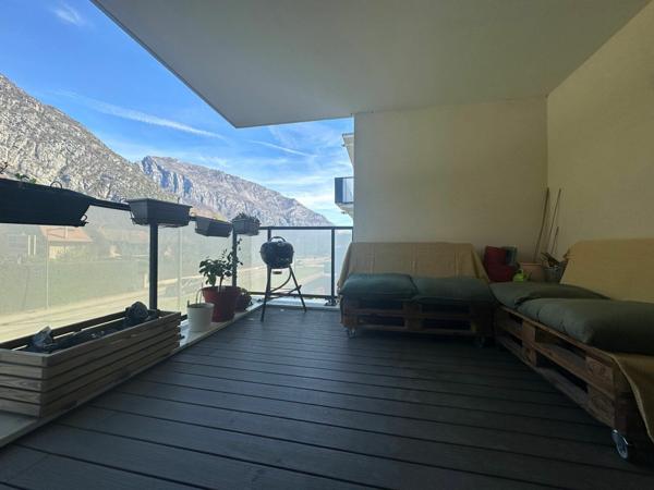 Appartement à vendre    3 pièces • 59 m2 Fontanil-Cornillon