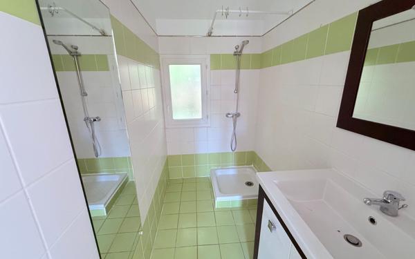 Maison à vendre    4 pièces •  Nîmes