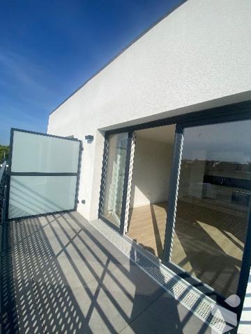 ETAPLES 
Appartement neuf T3 77 m2 2 chambres avec balcon et emplacement de parking privatif couvert