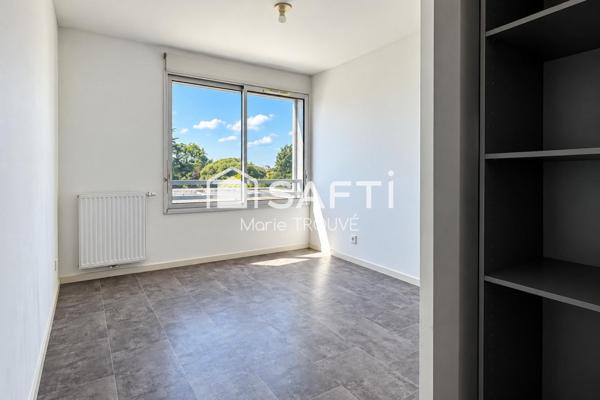 Appartement T4 en duplex avec belle terrasse ensoleillée
