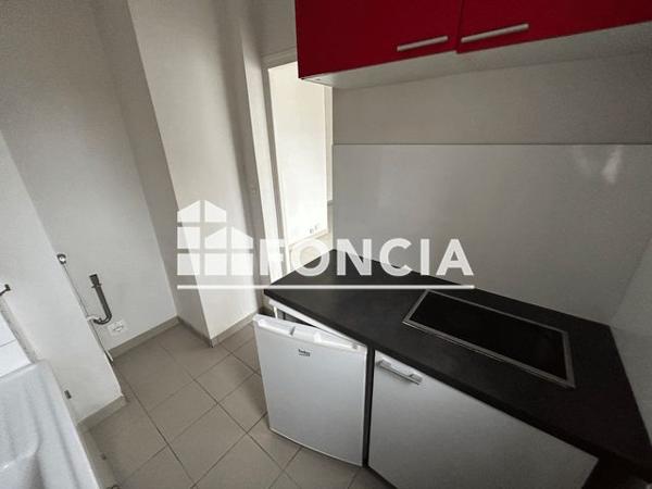 Location Studio 30.06 m² - 53 COURS JEAN JAURES Grenoble 38000