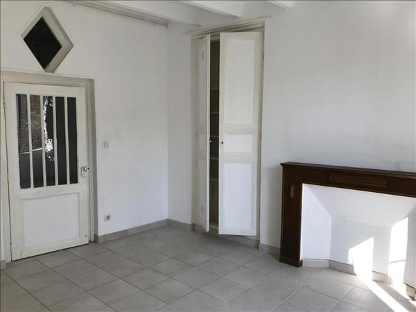 Appartement à louer |  CHATEAUNEUF SUR CHARENTE |  4 pièces | 79 m²