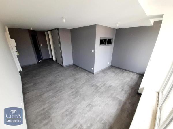 Appartement à louer 3 pièces 65m²