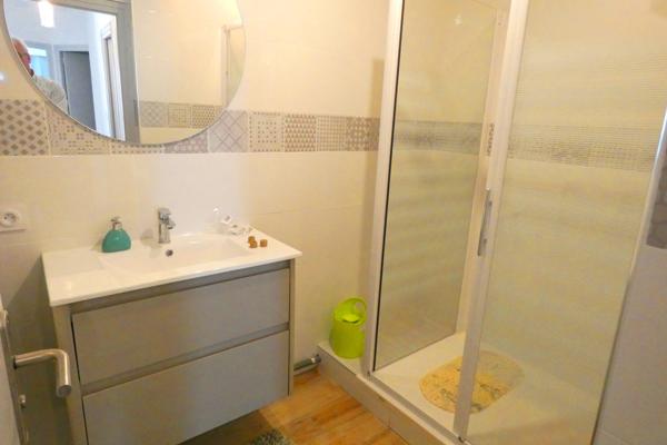 T3 RENOVE ASCENSEUR TARRASSE PARKING Aurillac (15000)