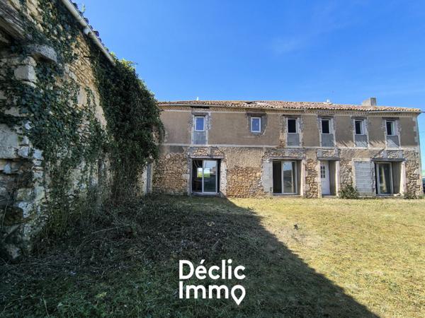 Vente grange Assais les jumeaux, 160m² 2 pièces 77 000€ Deux-sèvres