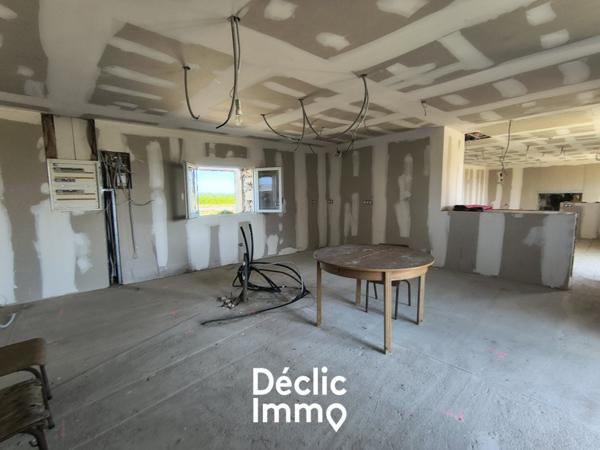 Vente grange Assais les jumeaux, 160m² 2 pièces 77 000€ Deux-sèvres
