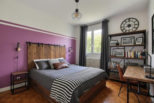 EXCLUSIVITE CLERMONT-FERRAND, COTES DE CLERMONT Bel appartement avec quatre chambres et grand garage