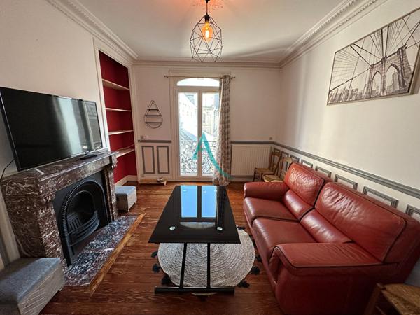 L'ADRESSE VOUS PROPOSE UN T2 MEUBLE EN CENTRE VILLE