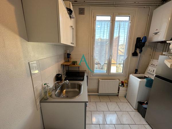 L'ADRESSE VOUS PROPOSE UN T2 MEUBLE EN CENTRE VILLE