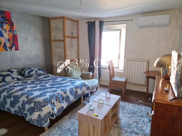 Maison de village
                                                                                                                                                                                                                                                                                                                        9 pièce(s)                                                                                                                                                                                                          5 chambre(s)                                                                                                                                                                                                          191  m²