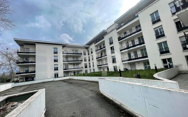 Appartement à vendre    2 pièces • 40 m2 Le Port-Marly