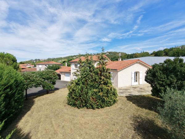Quartier Saint Just Maison de 128m2 sur 1504m2 de terrain
