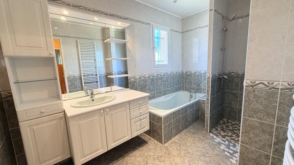 Quartier Saint Just Maison de 128m2 sur 1504m2 de terrain