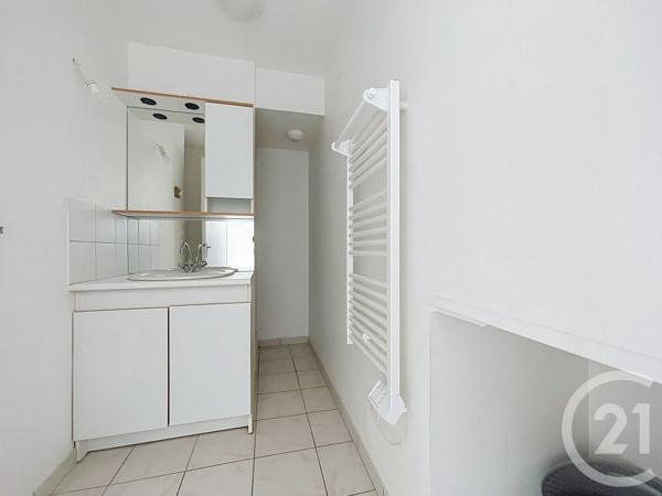 Maison à vendre  2 pièces - 65,14 m 2   ST HILAIRE DE RIEZ  - 85