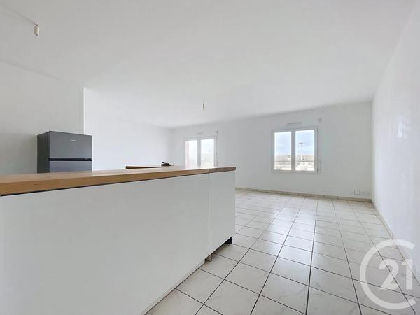 Maison à vendre  2 pièces - 65,14 m 2   ST HILAIRE DE RIEZ  - 85