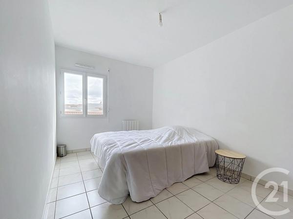 Maison à vendre  2 pièces - 65,14 m 2   ST HILAIRE DE RIEZ  - 85