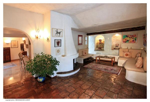 Propriete de Prestige MENTON 06 A vendre NUE PROPRIETE