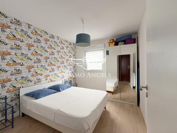 COUP DE COEUR, APPARTEMENT T3 AVEC TERRASSE XXL ET PARKING PRIVATIF