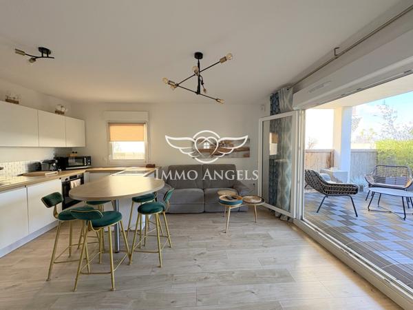 COUP DE COEUR, APPARTEMENT T3 AVEC TERRASSE XXL ET PARKING PRIVATIF