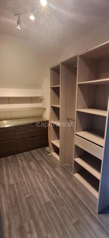 Maison à vendre 6 pièces et grandes dépendances (35)