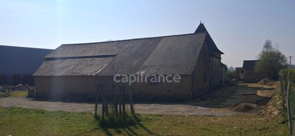 Maison à vendre 6 pièces et grandes dépendances (35)