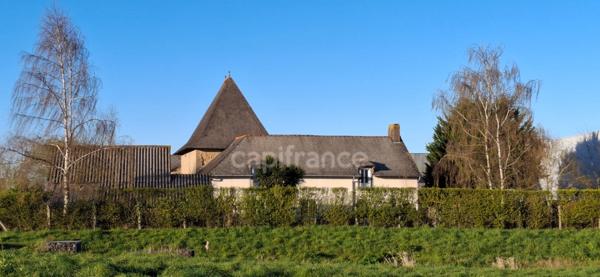 Maison à vendre 6 pièces et grandes dépendances (35)
