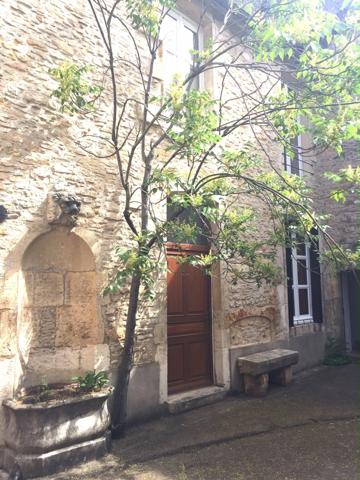 Superbe 2 pièces Centre historique de BEAUNE (21)