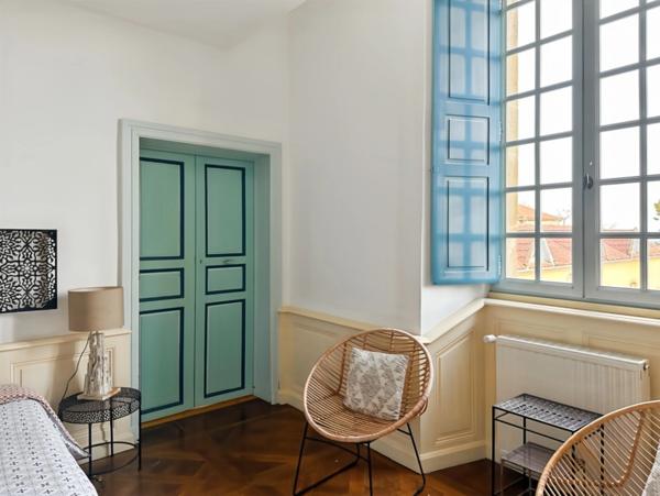 A vendre proche de MARCIAC (32) - Château de 32 pièces - 1540 m2 habitables - Domaine de 5,8 hectares