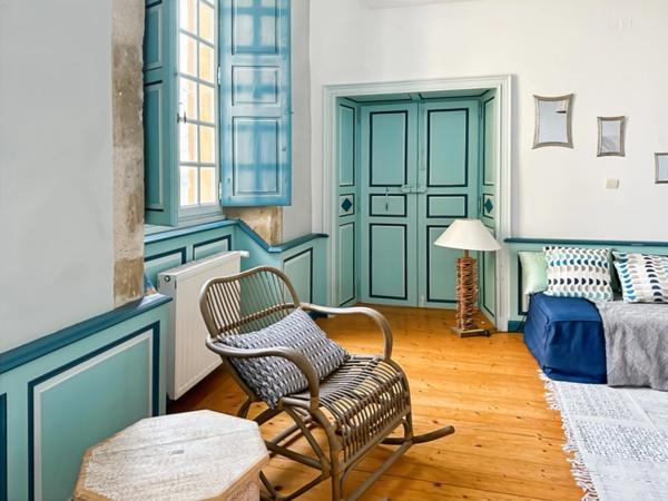 A vendre proche de MARCIAC (32) - Château de 32 pièces - 1540 m2 habitables - Domaine de 5,8 hectares