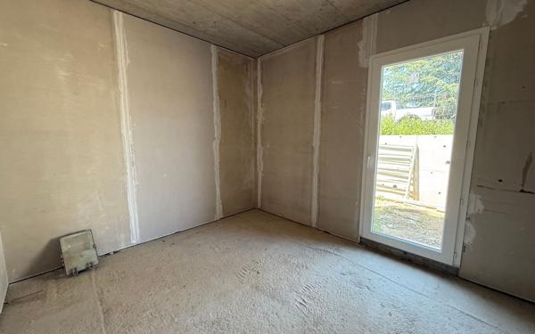 Appartement à vendre    4 pièces • 94 m2 Furiani