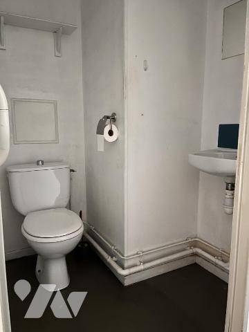 Appartement de type 4 avec deux terrasses, cave et garage