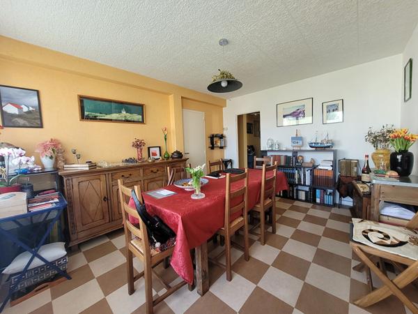 Appartement à vendre 95 000 € Granville 4 p 72 m² DPE D