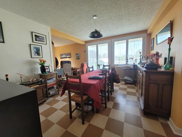 Appartement à vendre 95 000 € Granville 4 p 72 m² DPE D