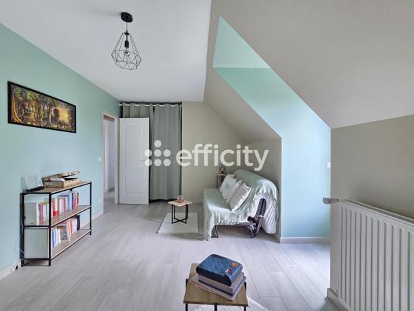 Maison 7 pièces - 164 m² Exclusivité efficity