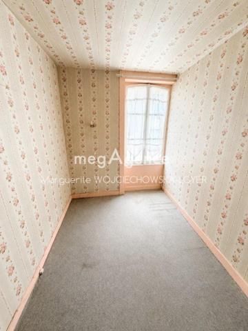 Maison à ALENCON, 61000 - 8 pièces 180m²