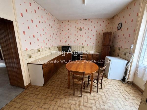 Maison à ALENCON, 61000 - 8 pièces 180m²