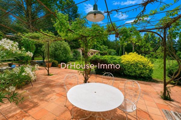 Maison à vendre 6 pièces de 211 m²