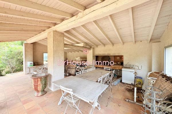 Maison à vendre 6 pièces de 211 m²