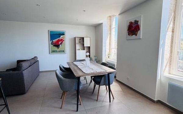 Appartement à vendre    3 pièces • 81,70 m2 Albigny-sur-Saône