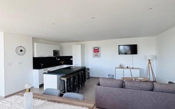 Appartement à vendre    3 pièces • 81,70 m2 Albigny-sur-Saône