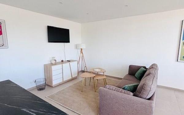 Appartement à vendre    3 pièces • 81,70 m2 Albigny-sur-Saône