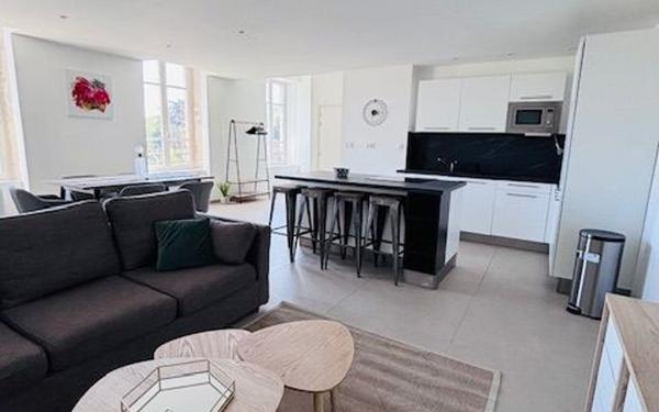 Appartement à vendre    3 pièces • 81,70 m2 Albigny-sur-Saône