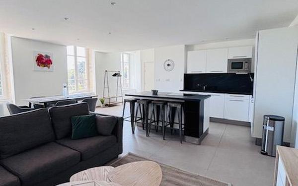 Appartement à vendre    3 pièces • 81,70 m2 Albigny-sur-Saône