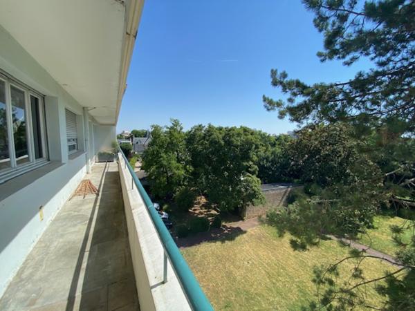 Appartement 4 pièce(s) 2 chambre(s) 110 m²