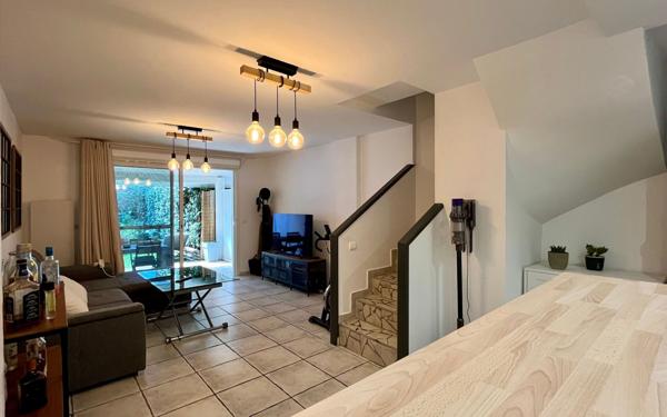 Maison à vendre    3 pièces • 70 m2 Bayonne