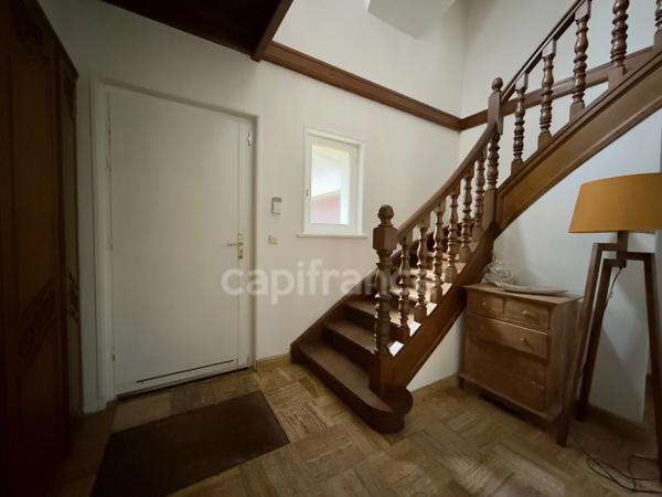 MAISON INDIVIDUELLE – 176 m² – 5 CHAMBRES – GRAND JARDIN 2 500 m² – DOUBLE GARAGE – ENVIRONNEMENT CALME