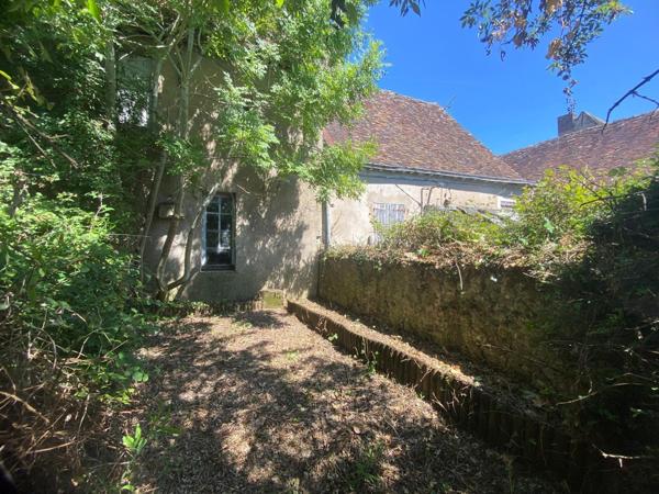 Maison à restaurer- jardin - 20 Min Vendôme