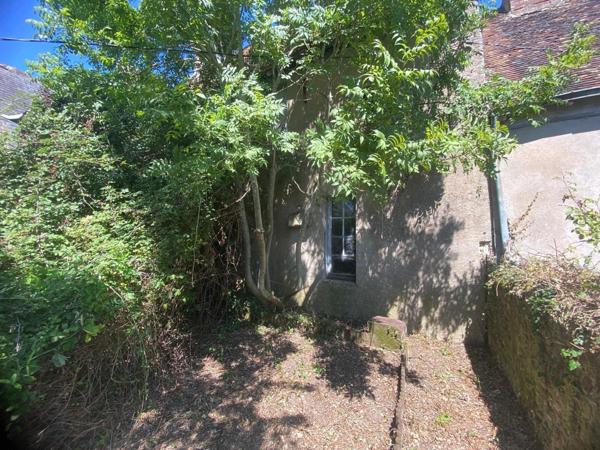 Maison à restaurer- jardin - 20 Min Vendôme