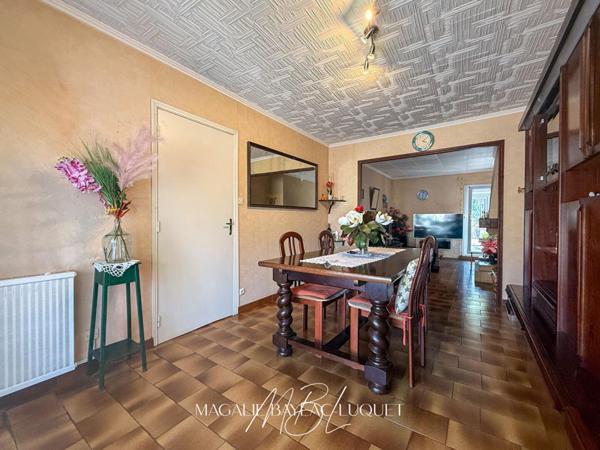 EXCCLUSIVITE - MAISON T5 - GARAGE - JARDIN